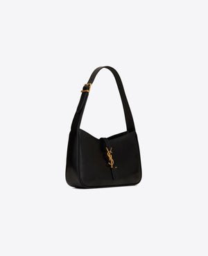 STL Le 5 À 7 Hobo In Smooth Leather Black - STL Image