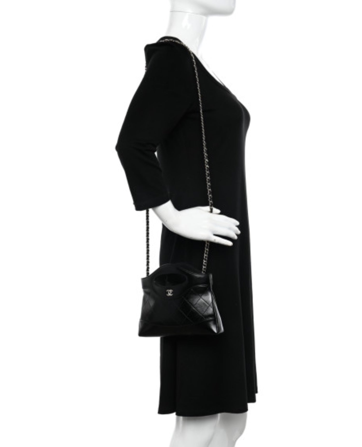 COCO Shiny Nano 31 Shopping Bag Calfskin Black