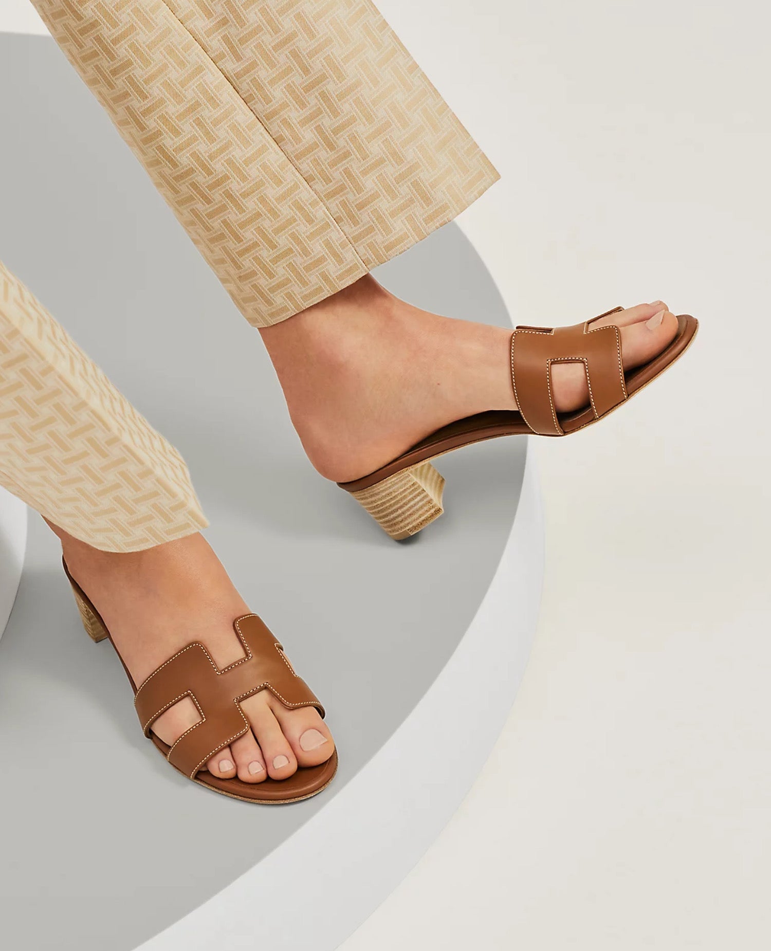 HMS Oasis Sandal Gold