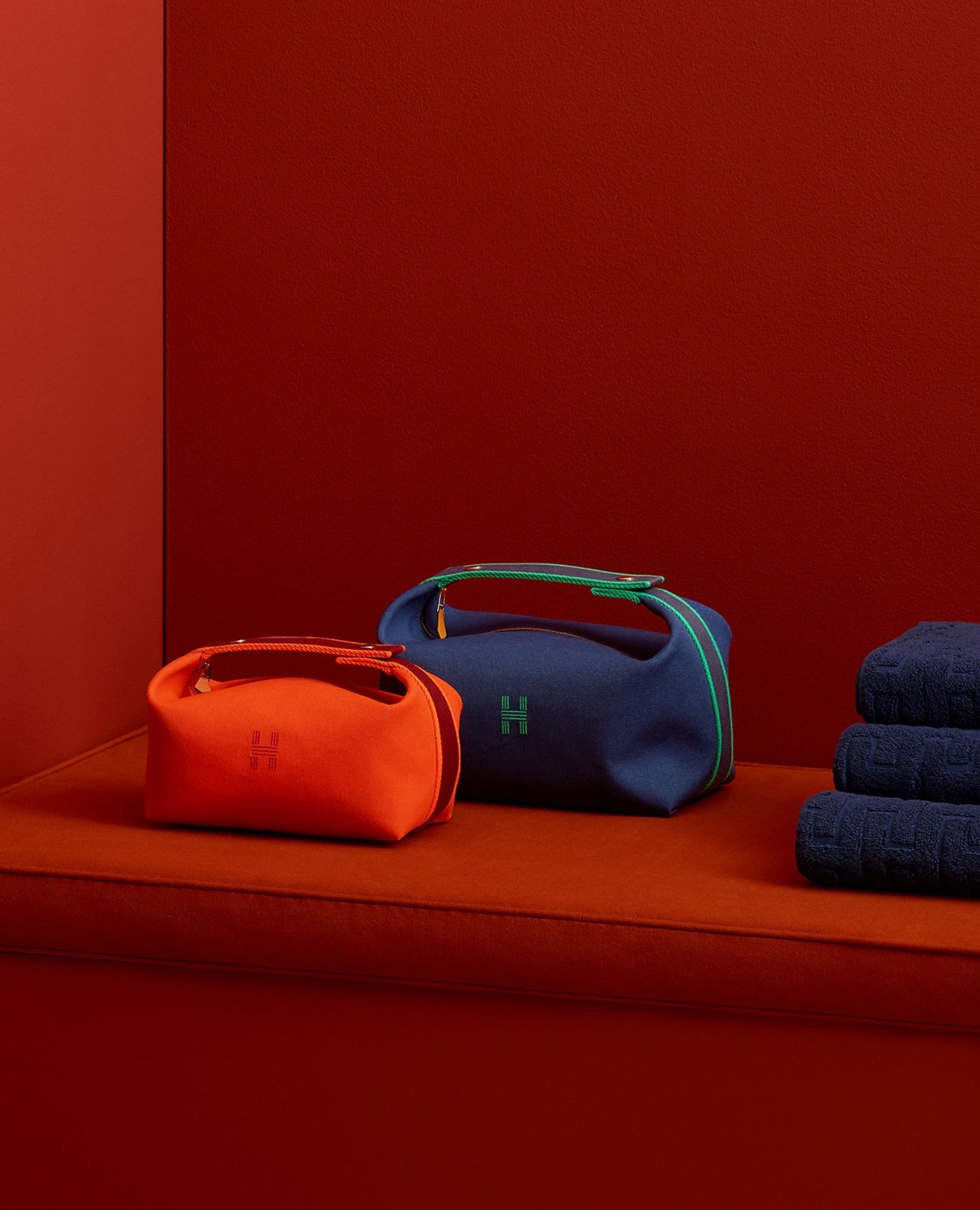 HMS Bride-a-Brac case, large model, Marine - HMS Image