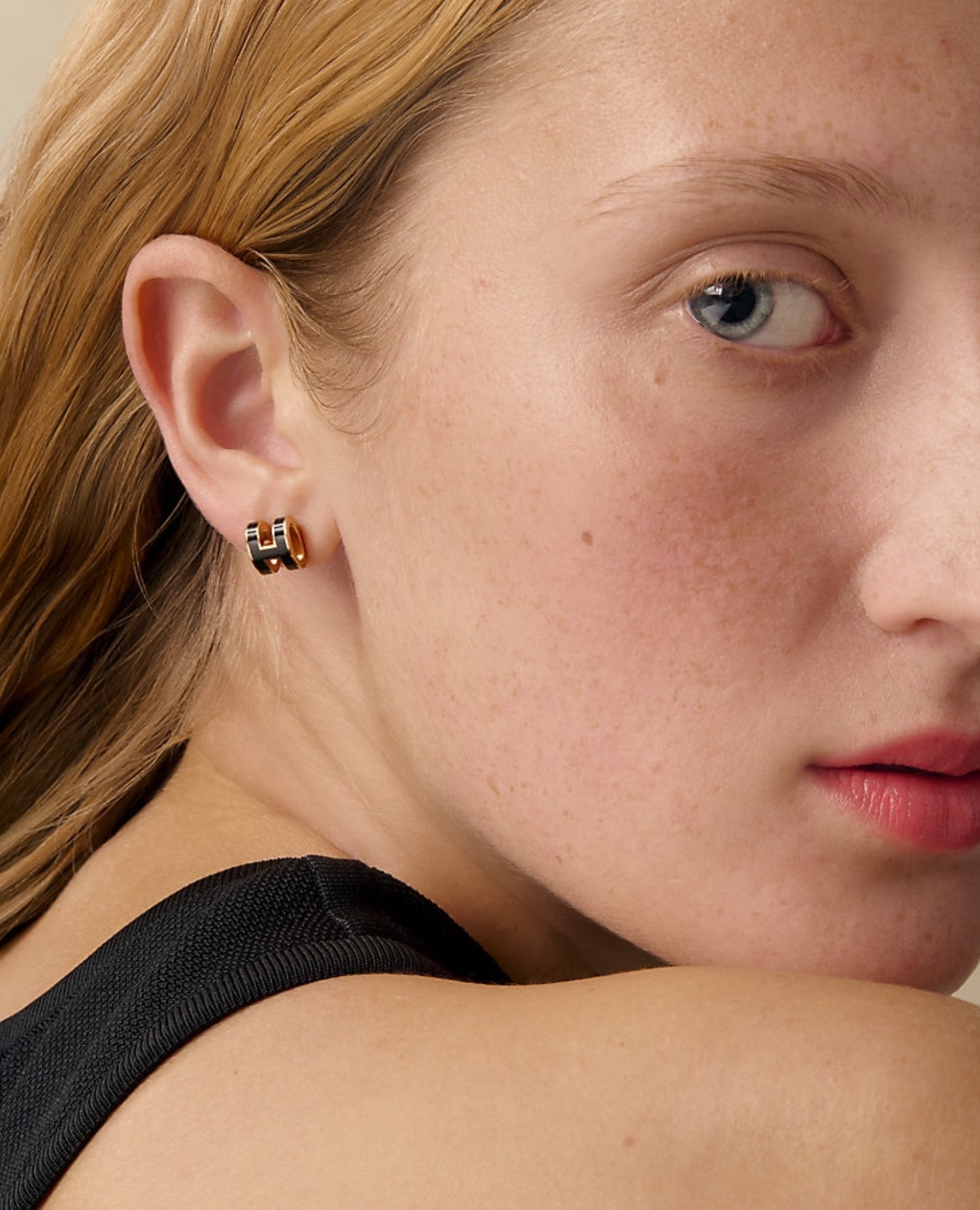HMS Mini Pop H Earrings Noir / Rose