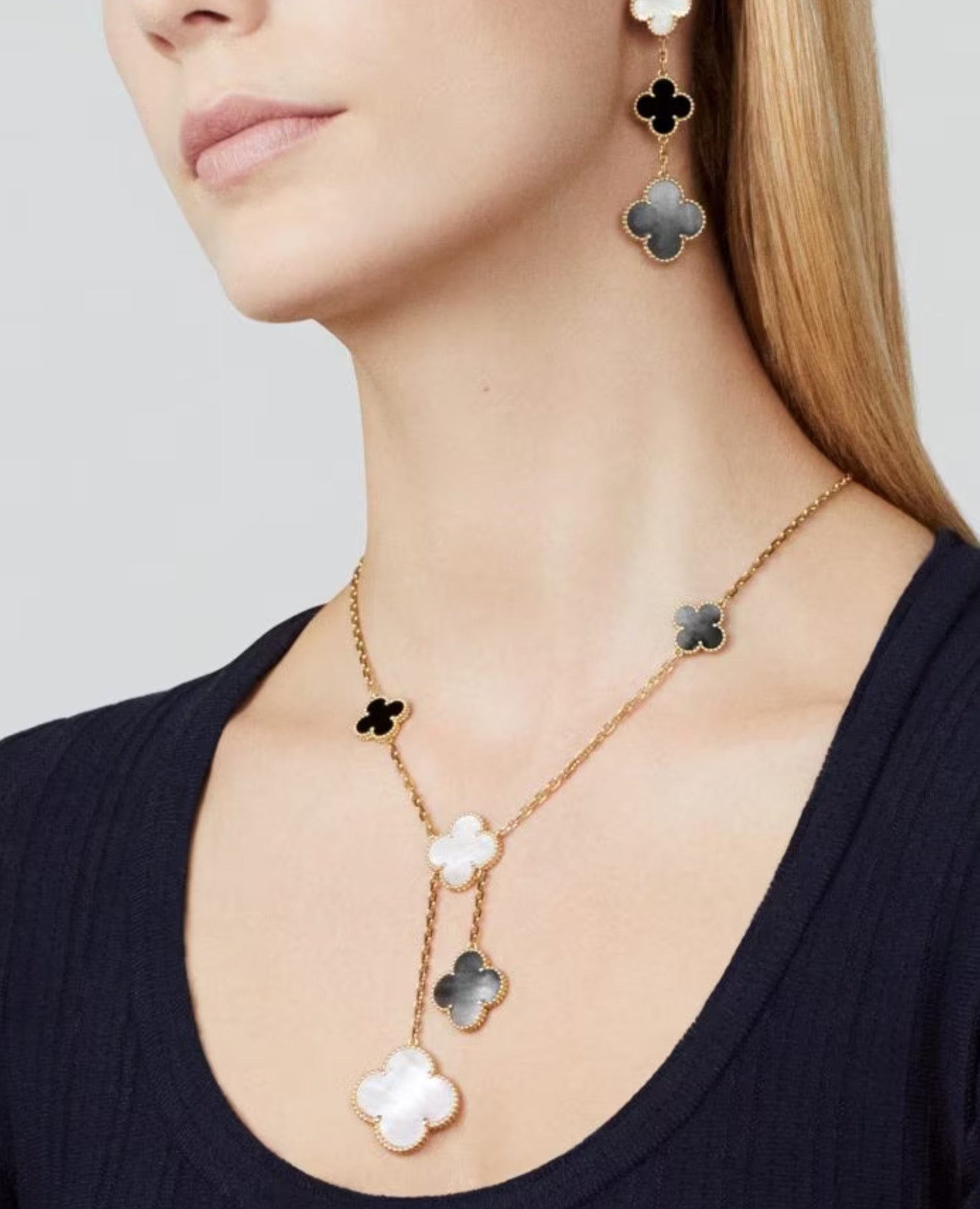 VCF Magic Alhambra necklace, 6 motifs, yellow gold, Mother-of-pearl, Onyx