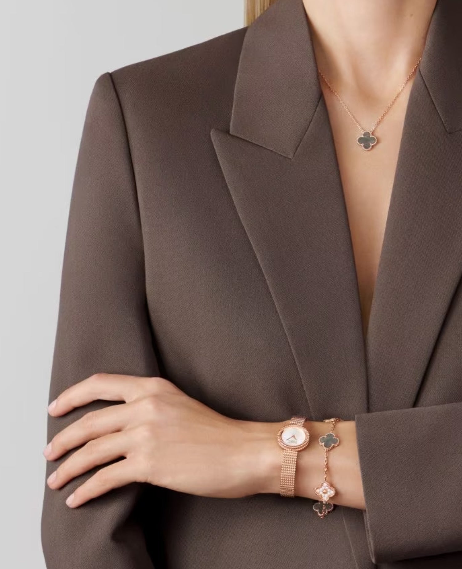 VCF Vintage Alhambra bracelet, 5 motifs, rose gold, Diamond, Mother-of-pearl