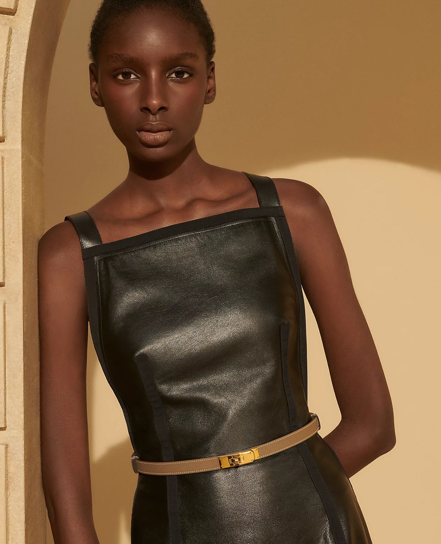 HMS Kelly 18 belt Gold Hardware Etoupe