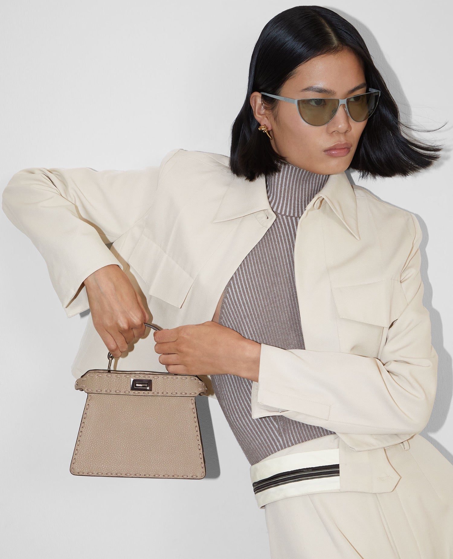 FND Peekaboo ISeeU Petite Grey Cuoio Romano Leather