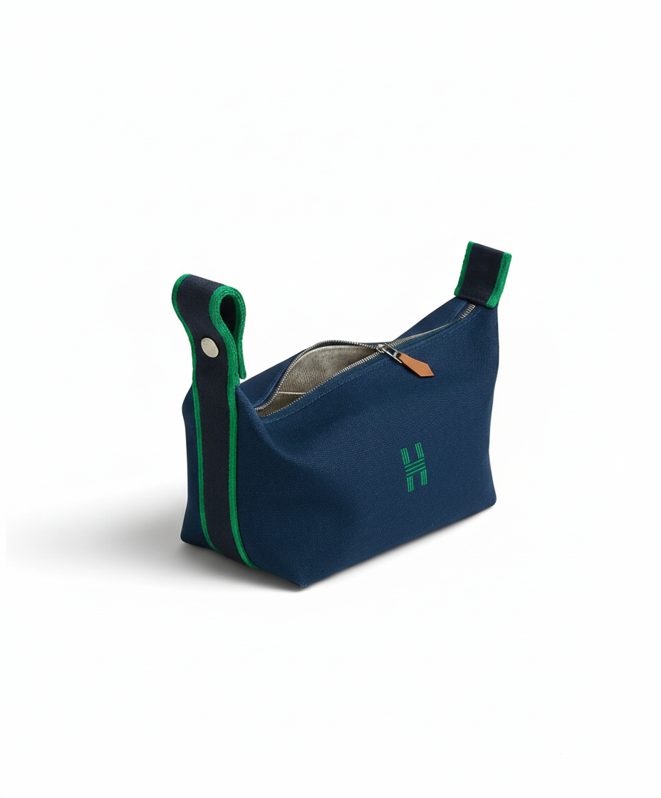 HMS Bride-a-Brac case, Small model, Marine