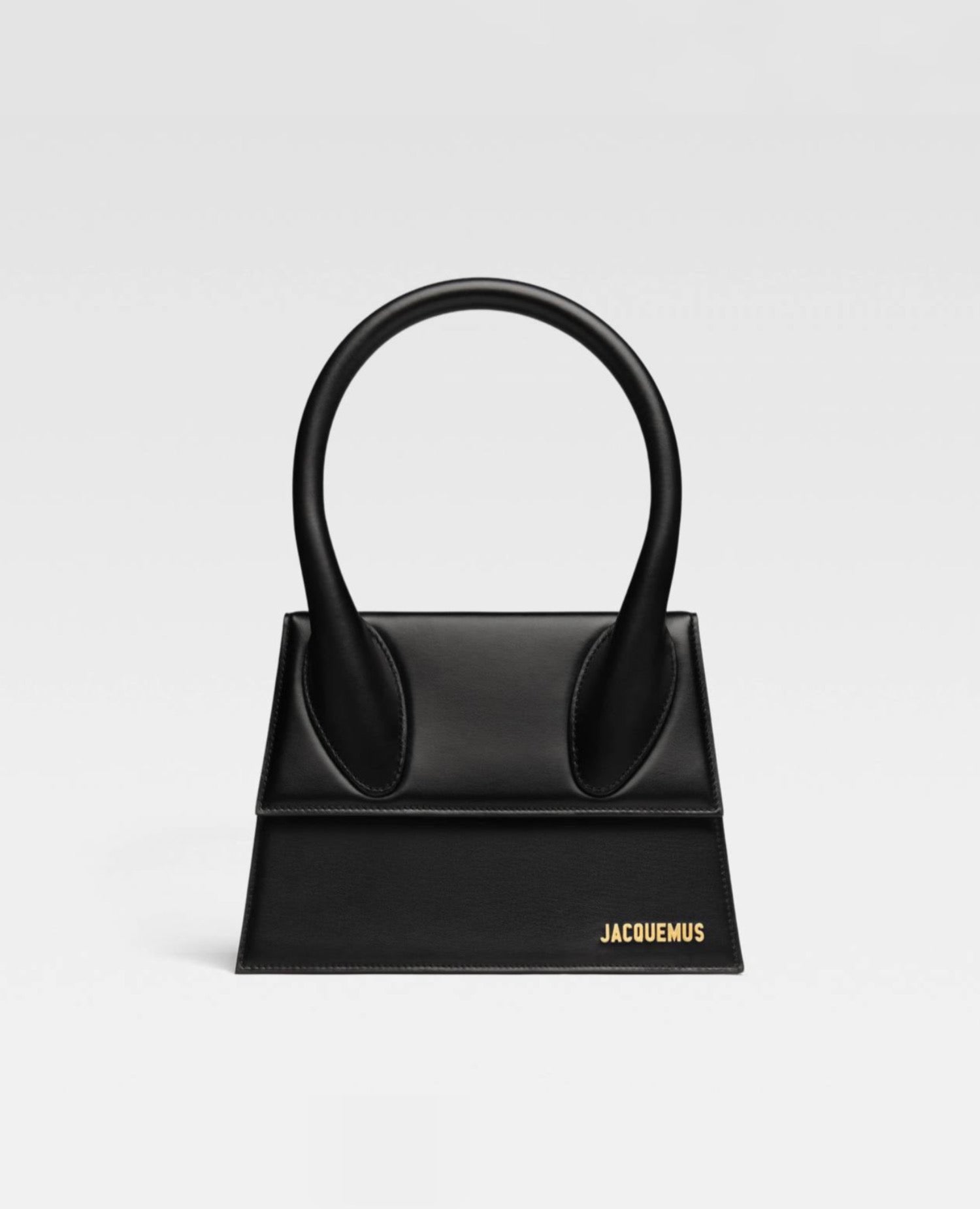 Jacquemus Le grand Chiquito