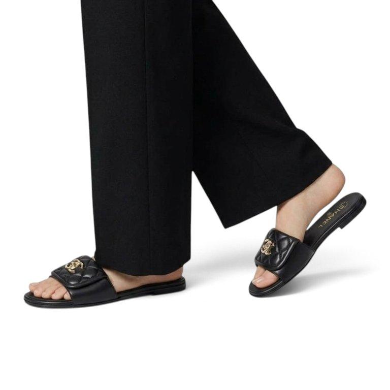 COCO Lambskin Quilted Turnlock Flat Mules