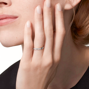 CRT Love Ring, Mini Model, Paved, Silver
