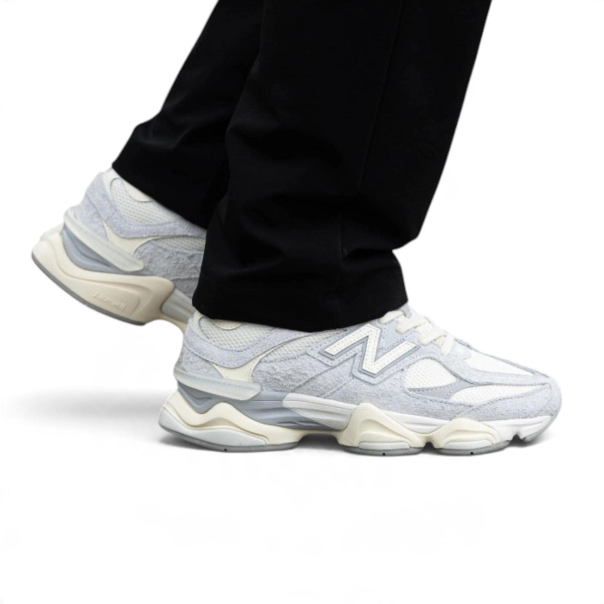 NB 9060 Quartz Grey