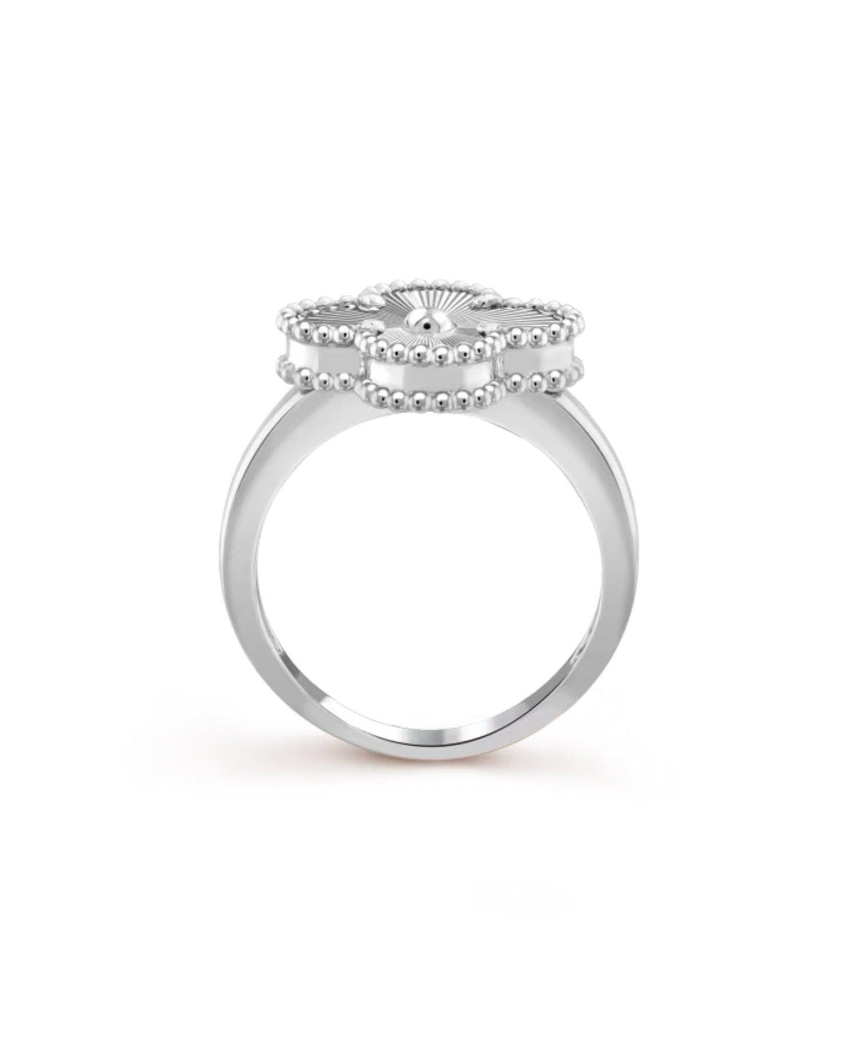 VCF Vintage Alhambra Ring, white gold